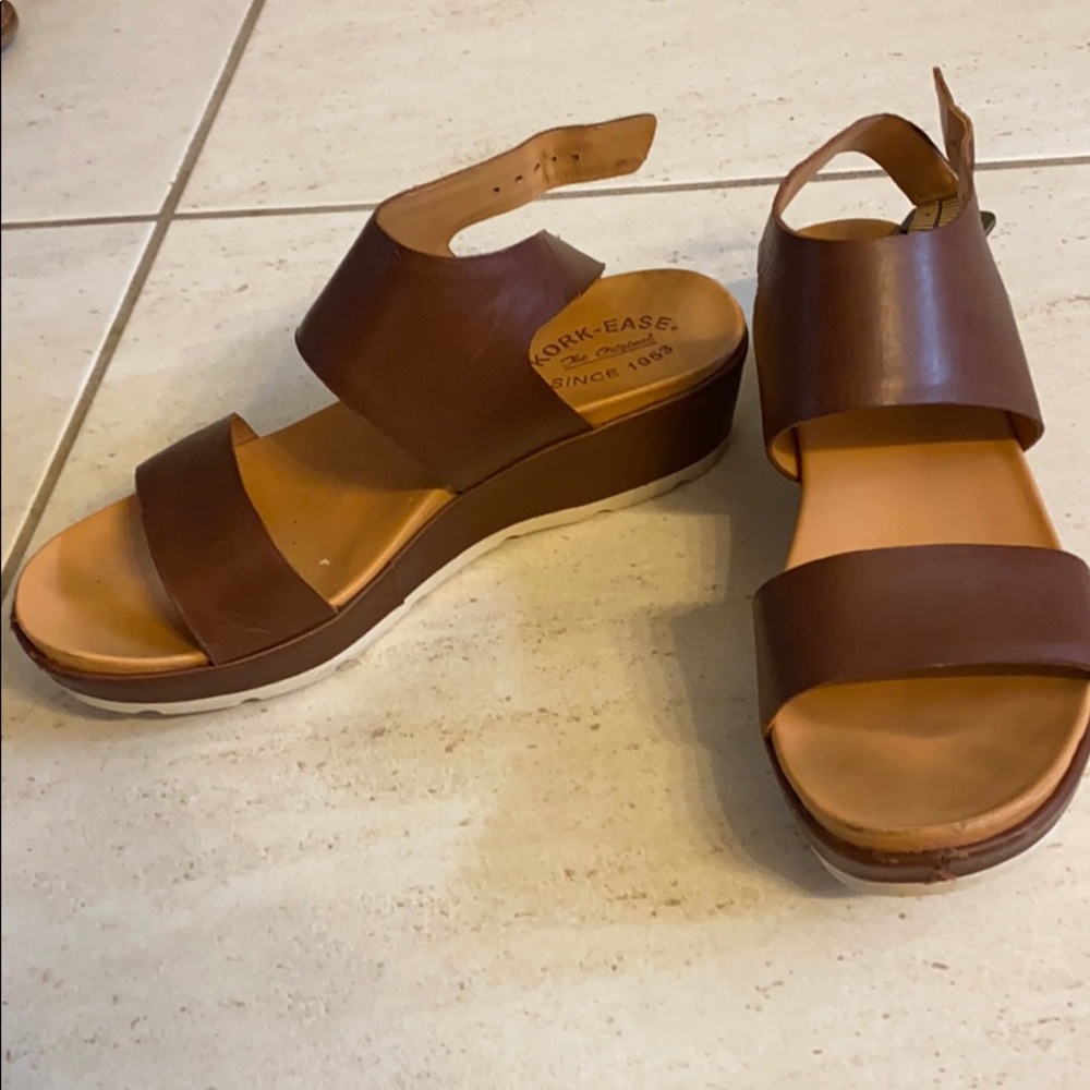 Kork-Ease Brown wedges